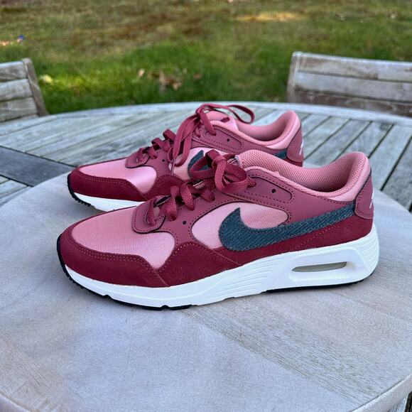 Nike Shoes - Nike Air Max Womens Air Max SE SC Red Stardust Deep Jungle Sneakers Size 9.5 New